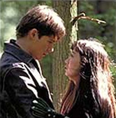 snow2.JPG (17727 bytes)